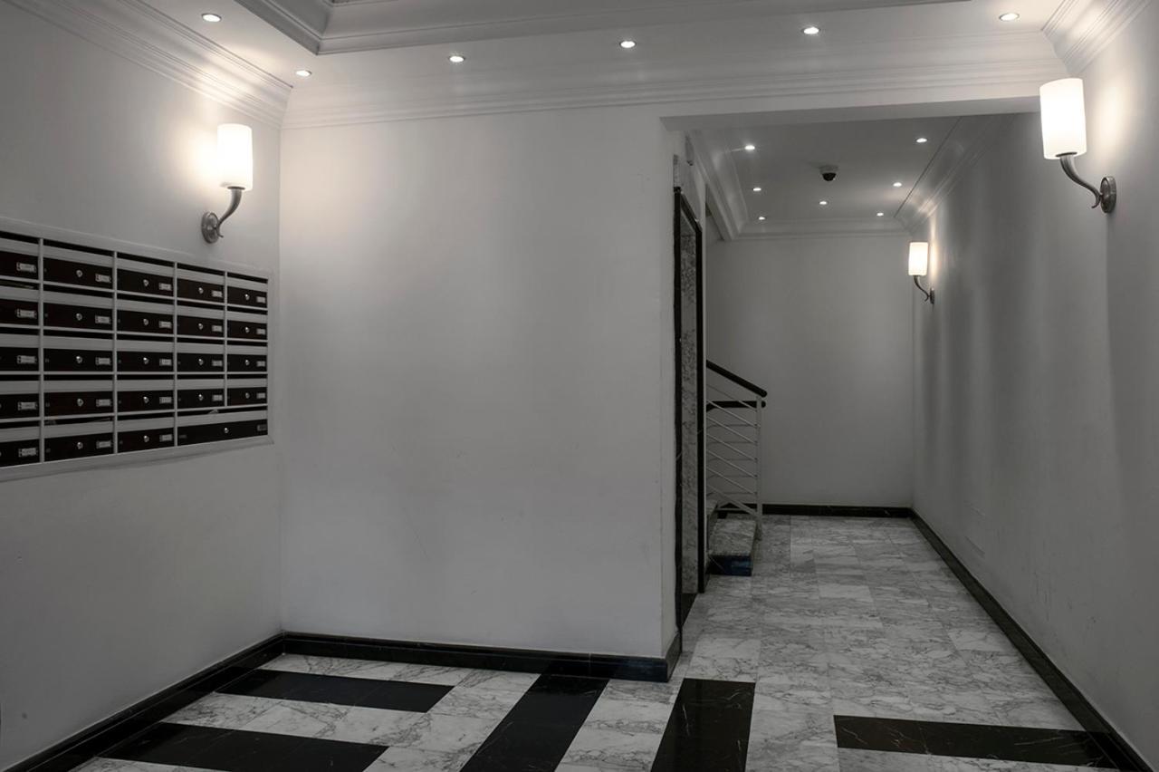 Penthouse 40 In Trastevere With Seasonally Jacuzzi Roma Eksteriør bilde