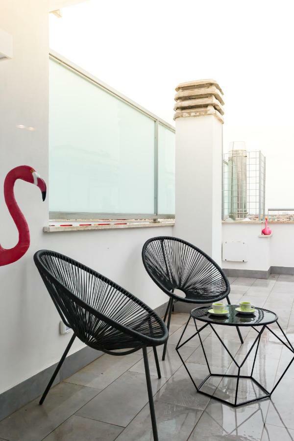 Penthouse 40 In Trastevere With Seasonally Jacuzzi Roma Eksteriør bilde
