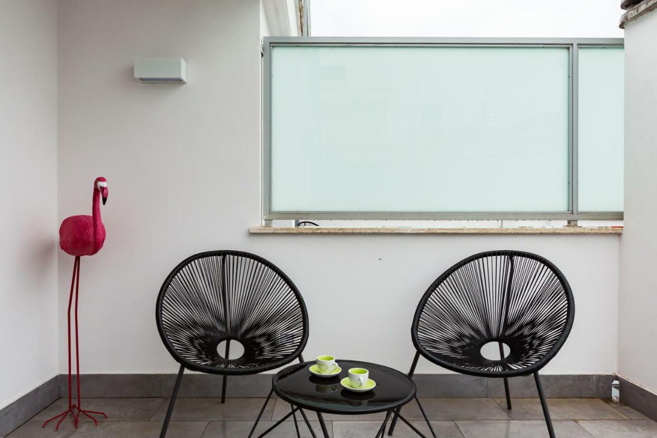 Penthouse 40 In Trastevere With Seasonally Jacuzzi Roma Eksteriør bilde
