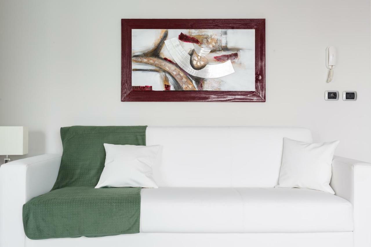 Penthouse 40 In Trastevere With Seasonally Jacuzzi Roma Eksteriør bilde