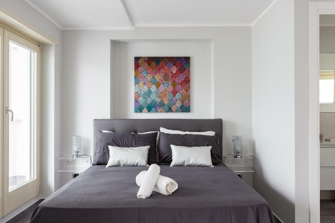 Penthouse 40 In Trastevere With Seasonally Jacuzzi Roma Eksteriør bilde